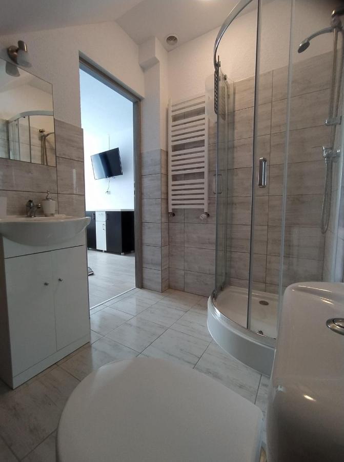 Ferienwohnung Bieszczadzkie Brzegi Ustrzyki Dolne Exterior foto
