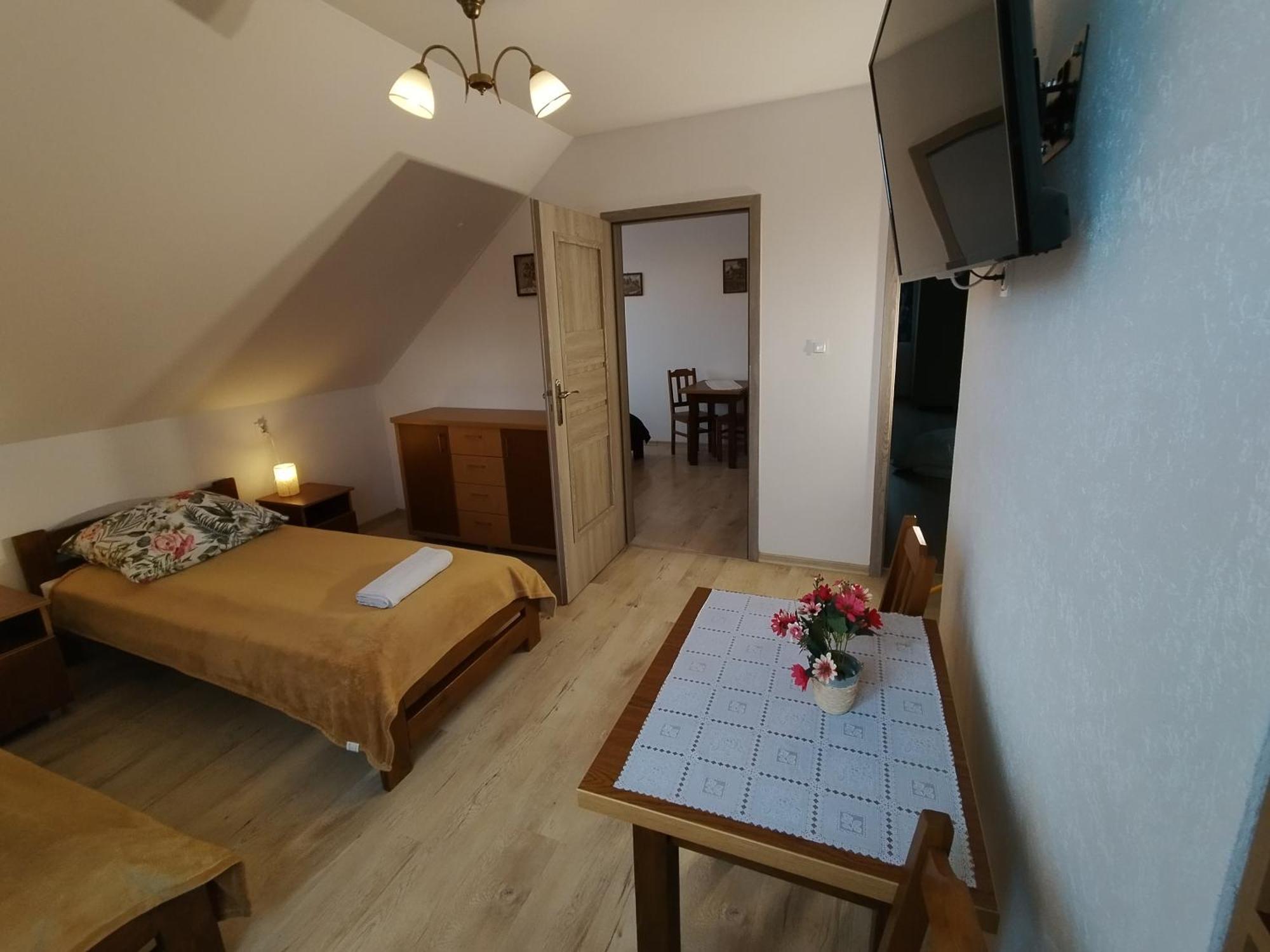 Ferienwohnung Bieszczadzkie Brzegi Ustrzyki Dolne Exterior foto