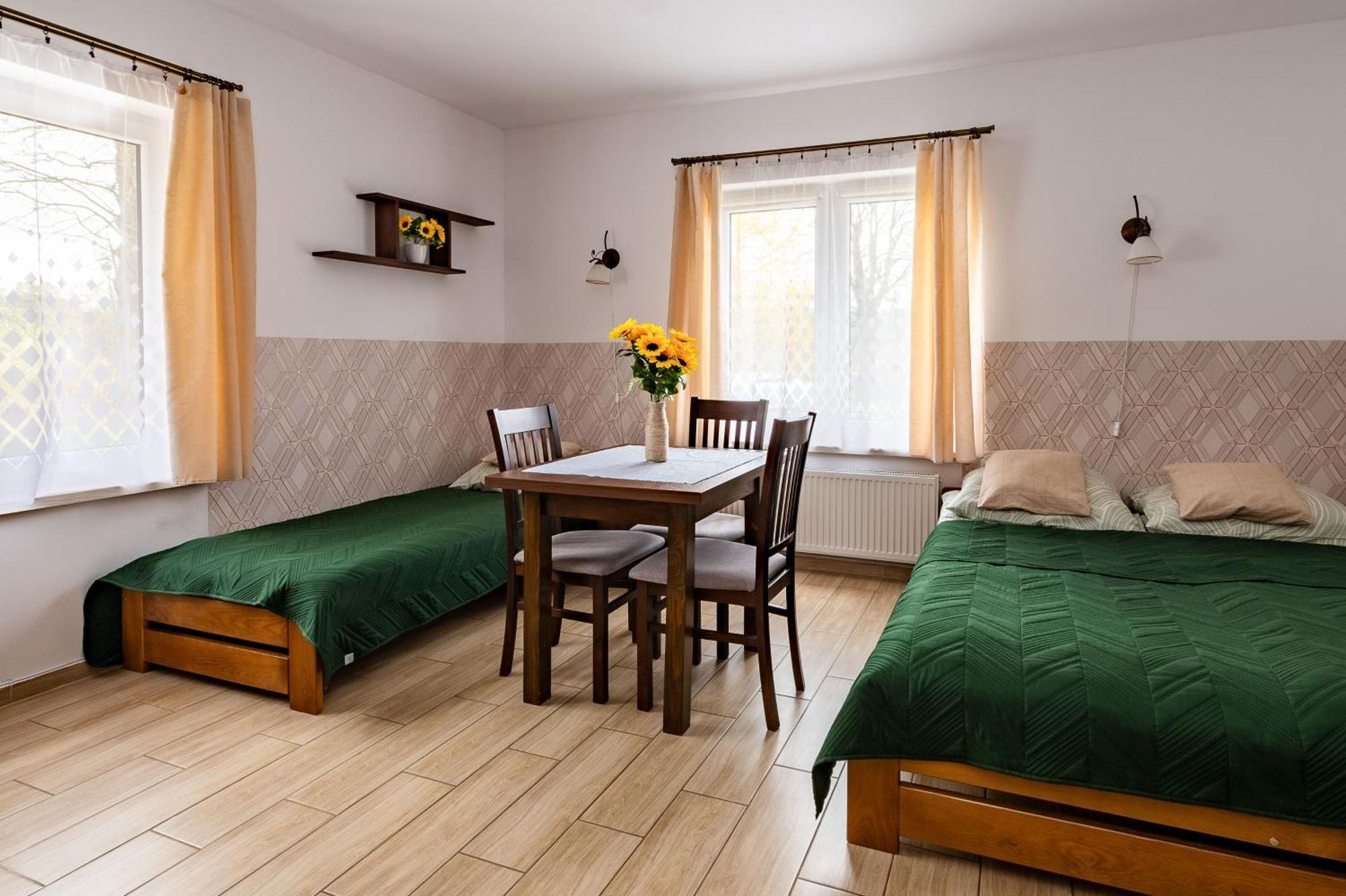 Ferienwohnung Bieszczadzkie Brzegi Ustrzyki Dolne Exterior foto