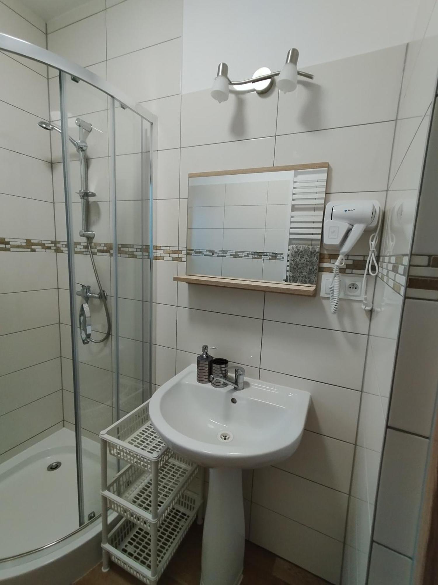 Ferienwohnung Bieszczadzkie Brzegi Ustrzyki Dolne Exterior foto